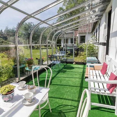 Holiday home Paradise On Earth Ronne